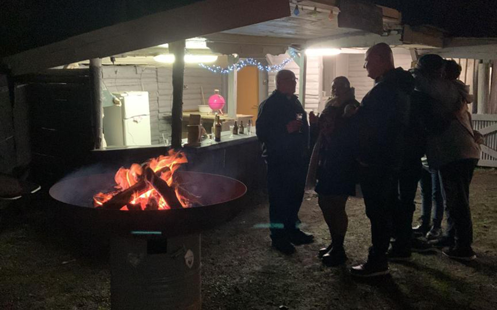 004--ranch_aussen_abend_1.jpg